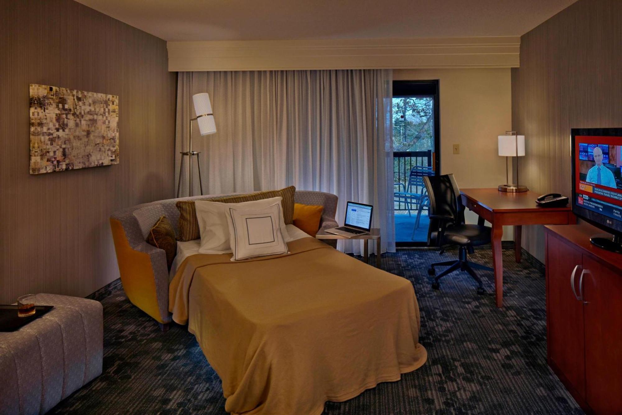 Courtyard By Marriott Providence Warwick Hotell Eksteriør bilde